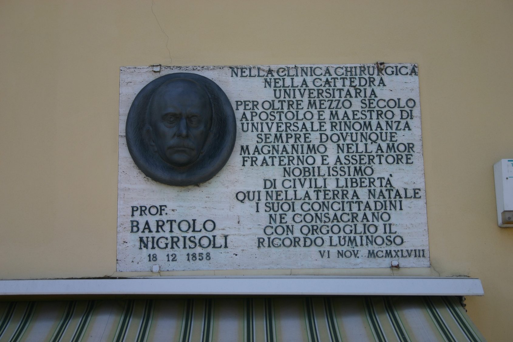 Bartolo%20Nigrisoli%27s%20memorial%20tablet%2C%20Glorie%20di%20Mezzano%2C%20Italy%20-%2003.JPG